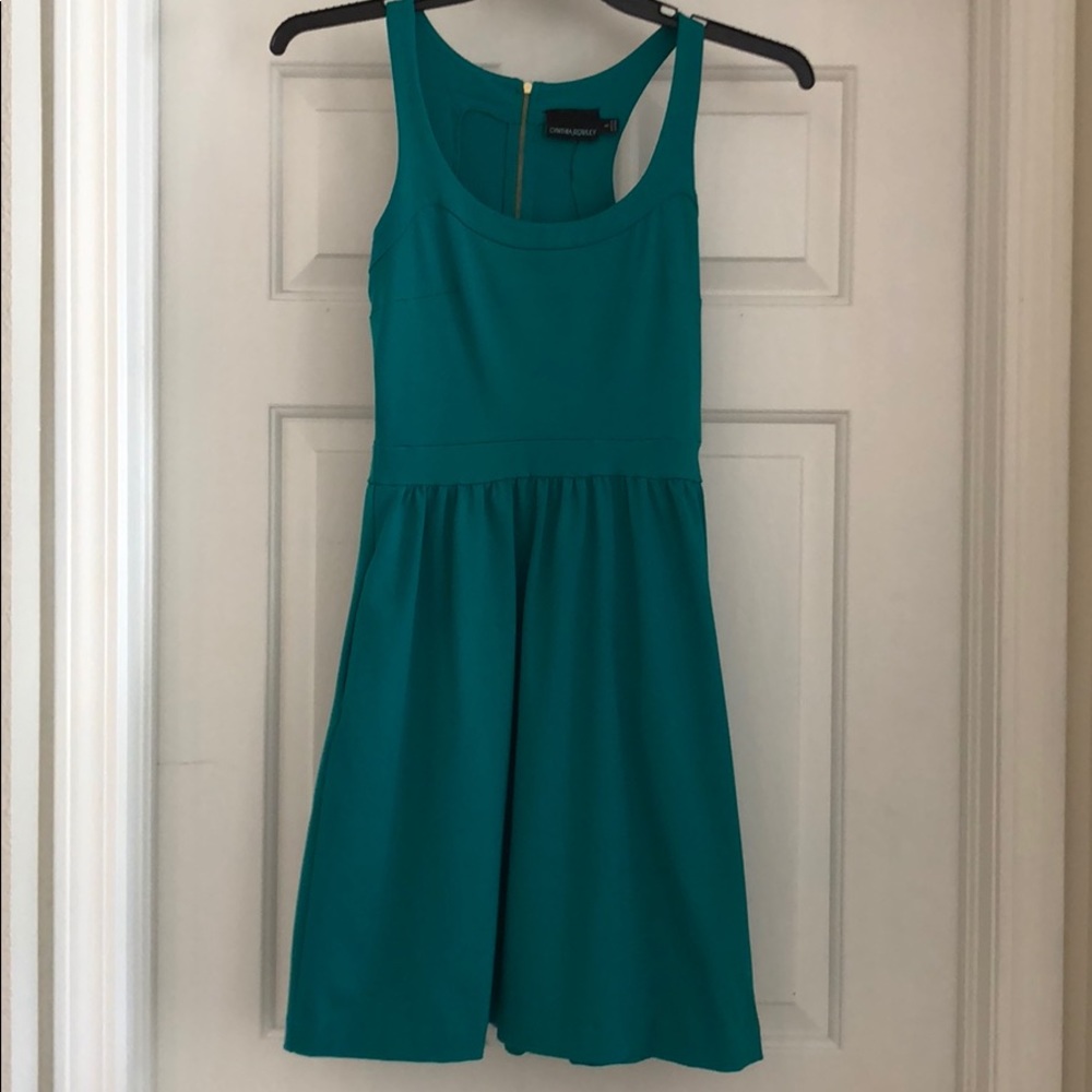 Cynthia Rowley stretchy green dress with zipper